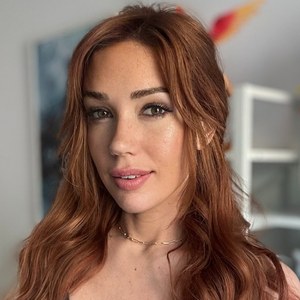 Alanah Pearce — YouTuber